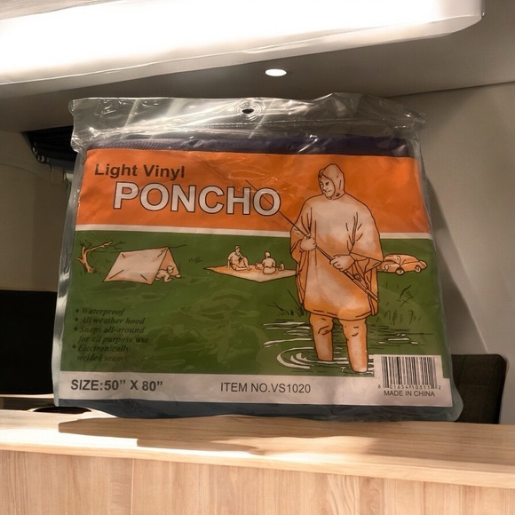 Light Vinyl Poncho 50”x 80” - Picture 1 of 2